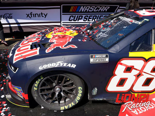 Shane van Gisbergen #88 2025 Red Bull Sonoma Raced WIN 1:24 Diecast *PREORDER*