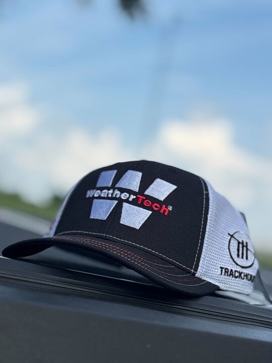 SVG #88 WEATHERTECH HAT BLACK/WHITE