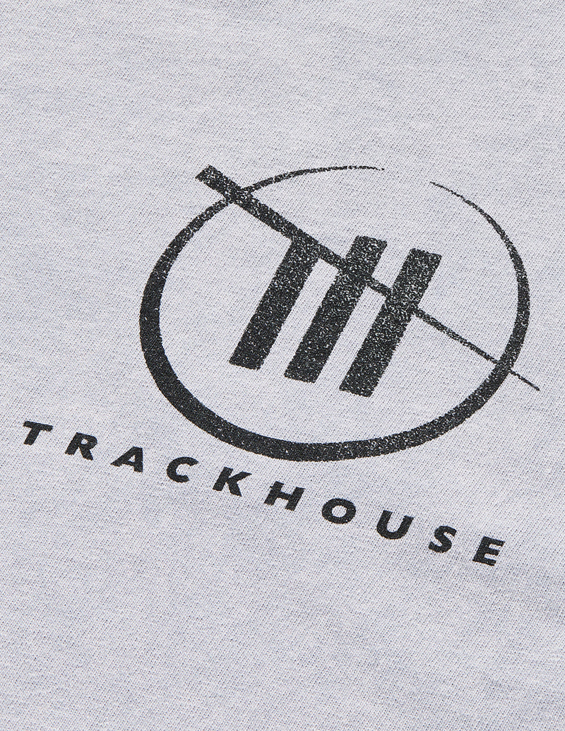 Exclusivo: camiseta teñida con pigmento Trackhouse